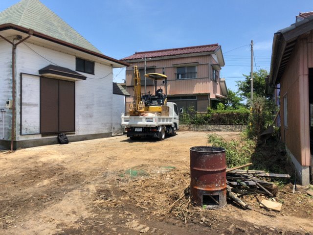 千葉県匝瑳市今泉の残置物撤去処分前の様子です。